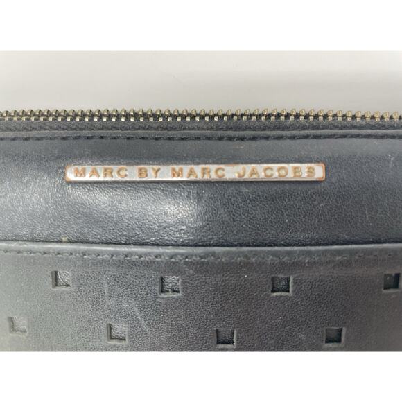 Marc By Marc Jacobs Around Continental Wallet Clutch Bag Pouch Leather Black - Picture 4 of 7